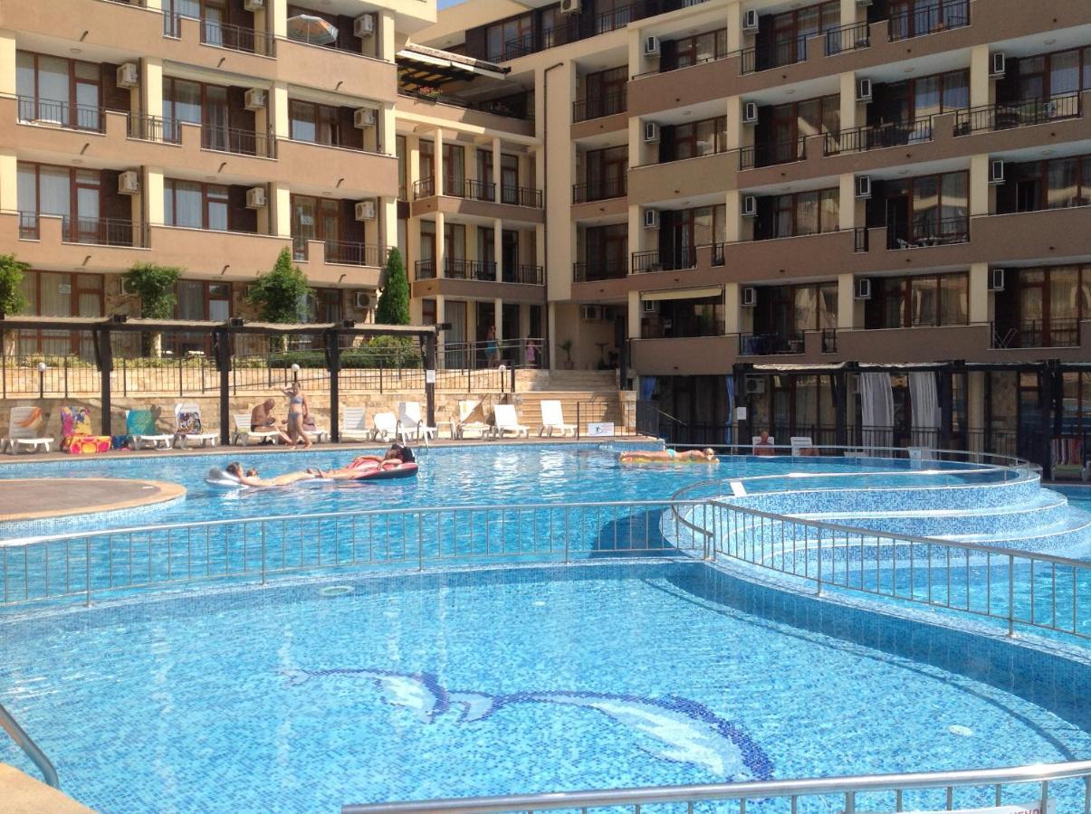 بوموري Luxor Apartments المظهر الخارجي الصورة