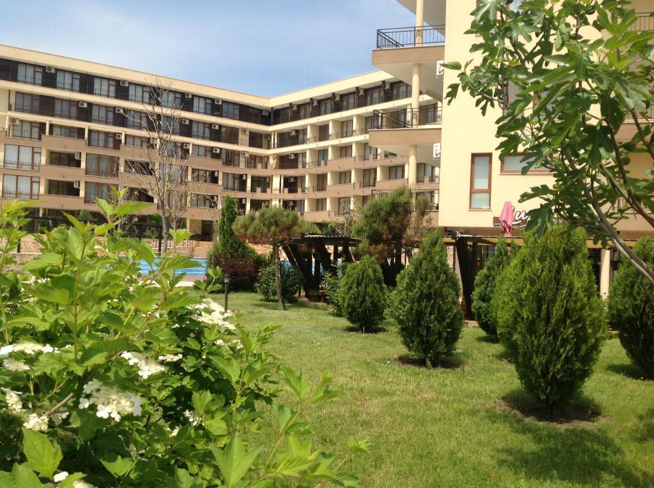 بوموري Luxor Apartments المظهر الخارجي الصورة